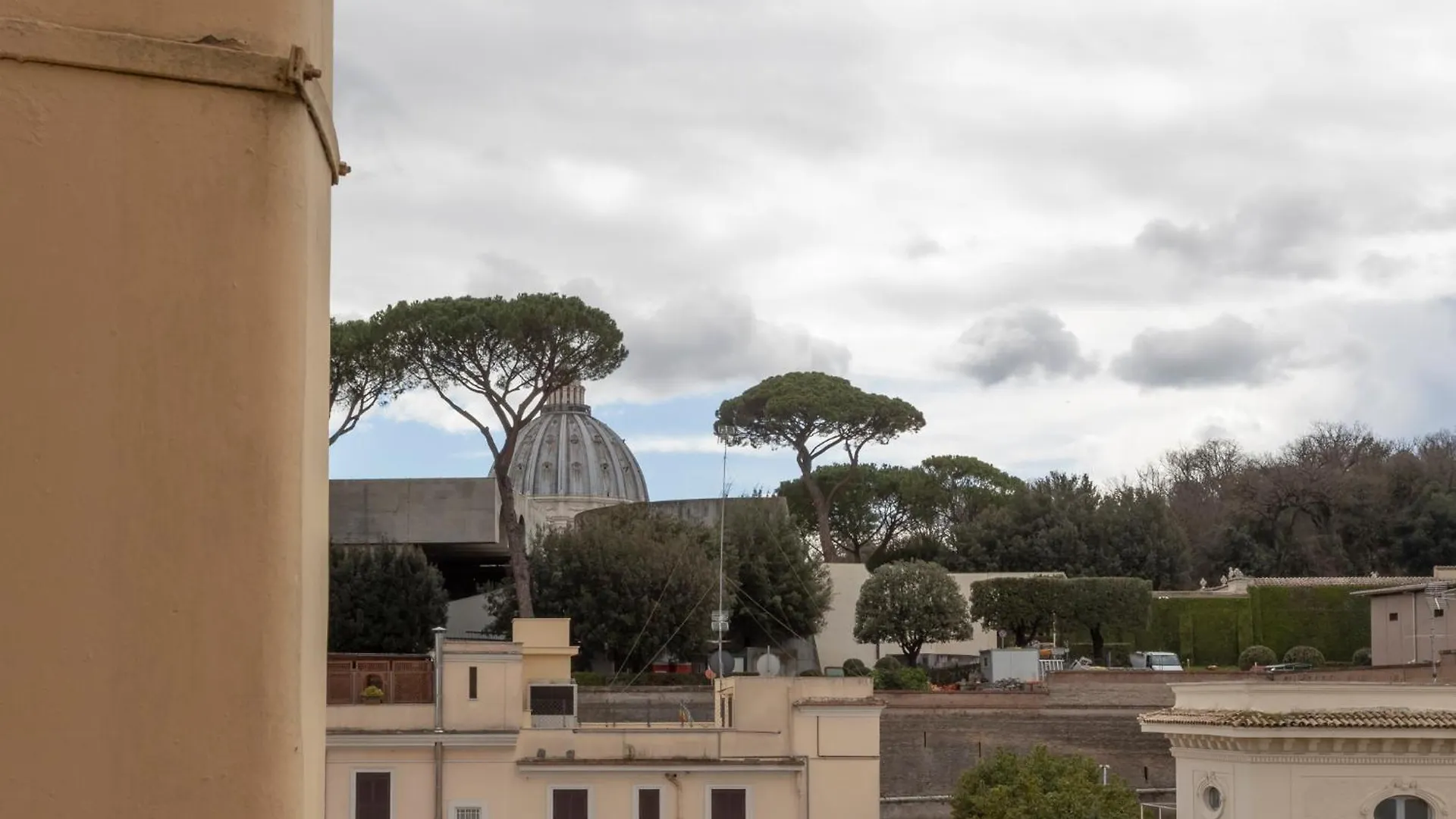 Apartment Attic Candia - Vatican Museum Rome Italy
