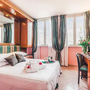 3* Hotell Raeli Siracusa